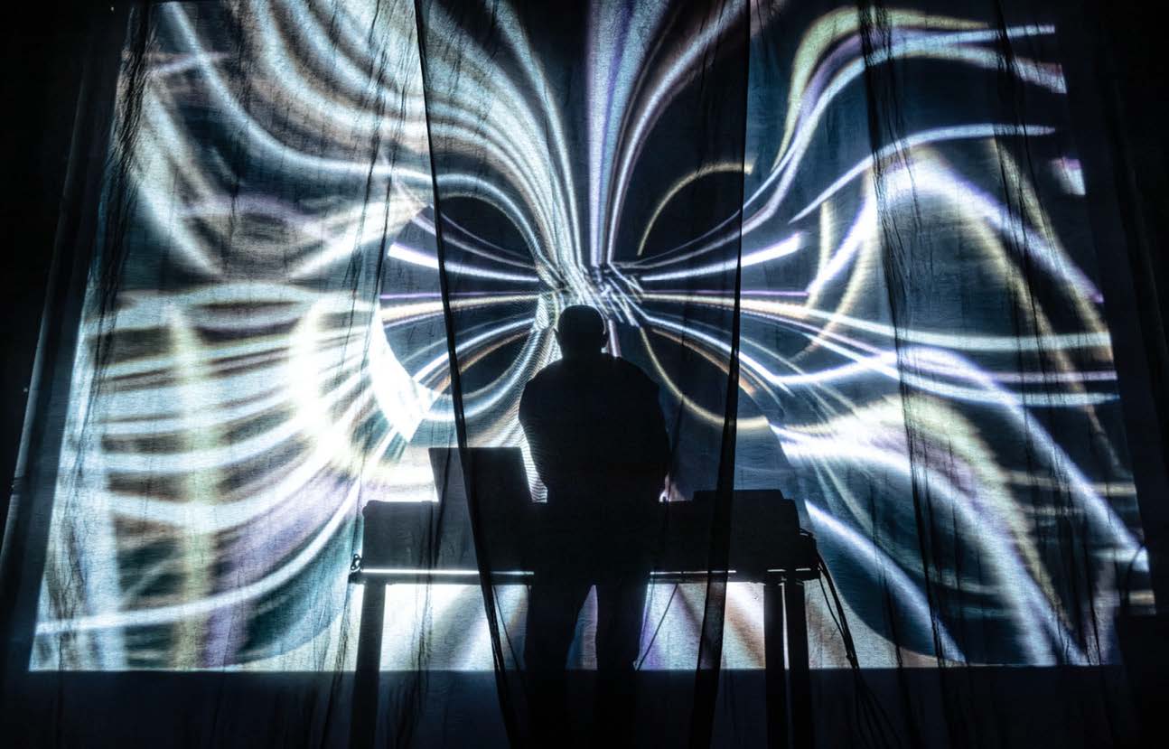 Ressonàncies visuals - Pere Vicalet - Yolanda